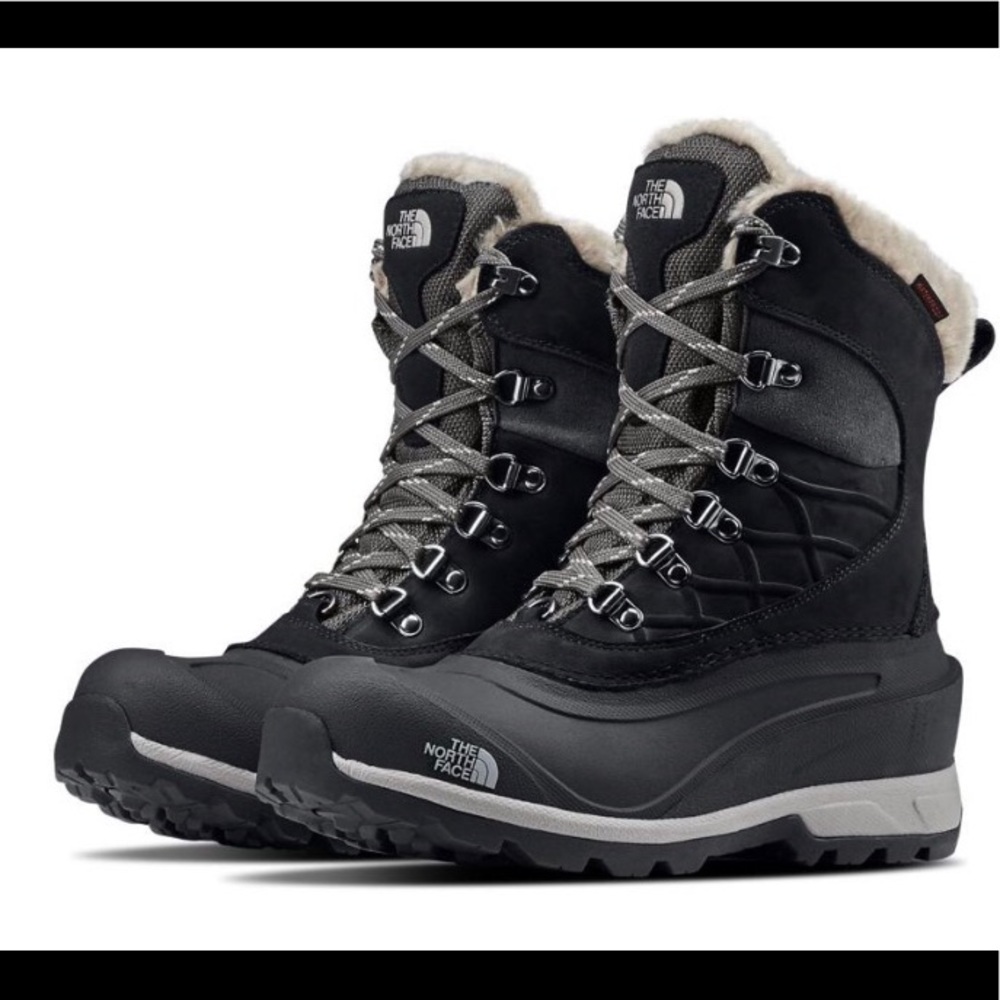 The North Face snow boots women size 8